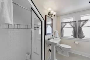 363 S Empire Blvd, Coos Bay, OR 97420 - Photo 39