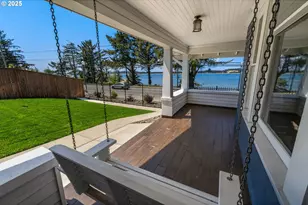 363 S Empire Blvd, Coos Bay, OR 97420 - Photo 5