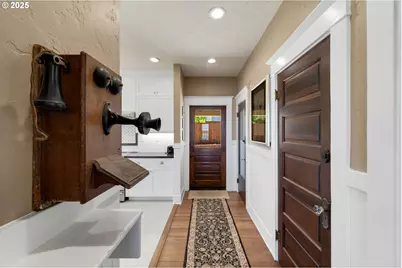 363 S Empire Blvd, Coos Bay, OR 97420 - Photo 41