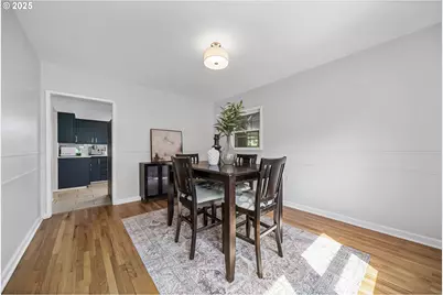 6026 NE 57th Ave, Portland, OR 97218 - Photo 7