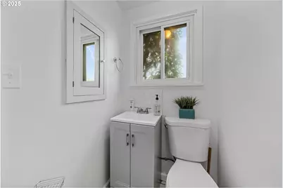 6026 NE 57th Ave, Portland, OR 97218 - Photo 29