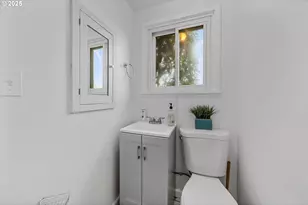 6026 NE 57th Ave, Portland, OR 97218 - Photo 29