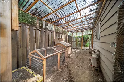 6026 NE 57th Ave, Portland, OR 97218 - Photo 41