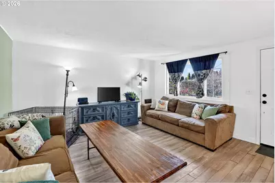 1117 Kamm St, Oregon City, OR 97045 - Photo 5