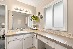 2223 SE 139th Ave, Portland, OR 97233 - Photo 37