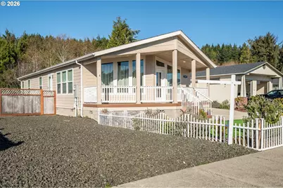 1060 Cedar Loop, Lakeside, OR 97449 - Photo 7