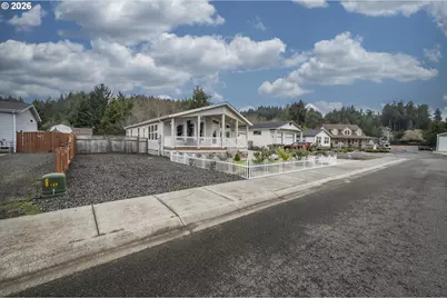 1060 Cedar Loop, Lakeside, OR 97449 - Photo 3