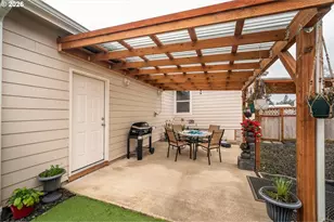 1060 Cedar Loop, Lakeside, OR 97449 - Photo 31