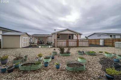 1060 Cedar Loop, Lakeside, OR 97449 - Photo 35