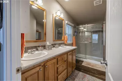 1060 Cedar Loop, Lakeside, OR 97449 - Photo 27