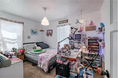 820 Rosemont Ave, Salem, OR 97304 - Photo 19