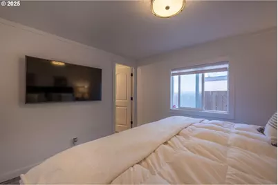 4875 N Highway 101, Depoe Bay, OR 97341 - Photo 39