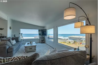 4875 N Highway 101, Depoe Bay, OR 97341 - Photo 15