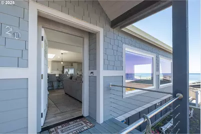 4875 N Highway 101, Depoe Bay, OR 97341 - Photo 11
