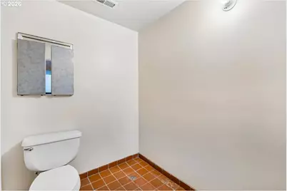 944 SE Sherrett St, Portland, OR 97202 - Photo 33