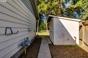 3260 Admiral St, Eugene, OR 97404 - Photo 13