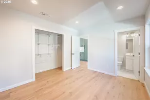 1078 Young St, Woodburn, OR 97071 - Photo 19