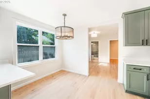 1078 Young St, Woodburn, OR 97071 - Photo 13