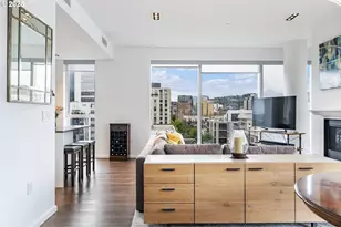 1075 NW Northrup St, Portland, OR 97209 - Photo 3