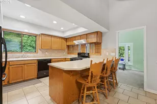 6829 SE 144th Ave, Portland, OR 97236 - Photo 9