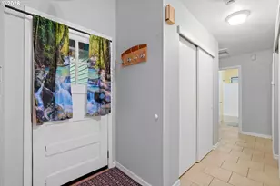 6829 SE 144th Ave, Portland, OR 97236 - Photo 5