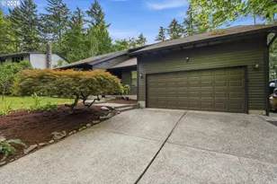6829 SE 144th Ave, Portland, OR 97236 - Photo 3