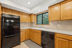 6829 SE 144th Ave, Portland, OR 97236 - Photo 13