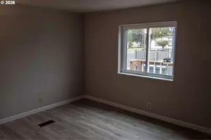 1699 N Terry St, Eugene, OR 97402 - Photo 15
