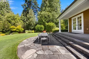 6305 SW Sweetbriar Ct, Portland, OR 97221 - Photo 41
