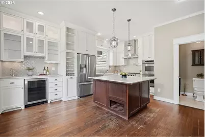 3425 S Corbett Ave, Portland, OR 97239 - Photo 13