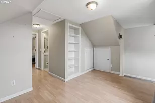 585 Madrona Ave S, Salem, OR 97302 - Photo 21