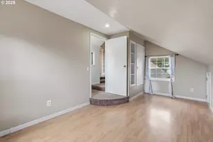 585 Madrona Ave S, Salem, OR 97302 - Photo 19