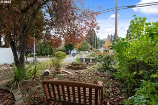 585 Madrona Ave S, Salem, OR 97302 - Photo 33