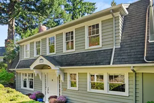 2917 SW Fairview Blvd, Portland, OR 97205 - Photo 25