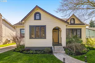 6926 N Sedro St, Portland, OR 97203 - Photo 3