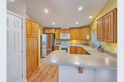 98126 W Benham Ln #11, Brookings, OR 97415 - Photo 9