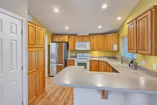 98126 W Benham Ln, Brookings, OR 97415 - Photo 9