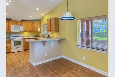 98126 W Benham Ln #11, Brookings, OR 97415 - Photo 7