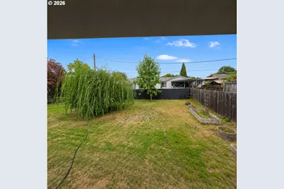 1510 NW Lester St, Roseburg, OR 97471 - Photo 15