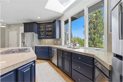 1520 Eastview Ct, Lake Oswego, OR 97034 - Photo 15