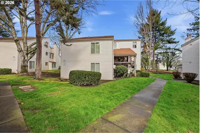 11683 SW Boones Bend Dr, Beaverton, OR 97008 - Photo 3