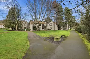 11683 SW Boones Bend Dr, Beaverton, OR 97008 - Photo 31