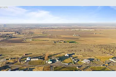 31173 Shelley Ln, Hermiston, OR 97838 - Photo 3