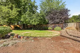 3470 Hyacinth St, Eugene, OR 97404 - Photo 37
