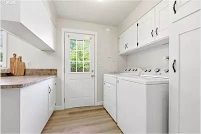 3470 Hyacinth St, Eugene, OR 97404 - Photo 17