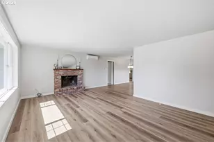 3470 Hyacinth St, Eugene, OR 97404 - Photo 7