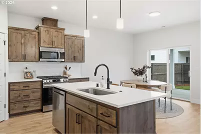 621 SE 34th St, Battle Ground, WA 98604 - Photo 11