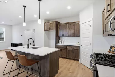 621 SE 34th St, Battle Ground, WA 98604 - Photo 15