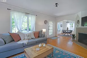 3824 SE Carlton St, Portland, OR 97202 - Photo 5