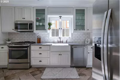 3824 SE Carlton St, Portland, OR 97202 - Photo 11